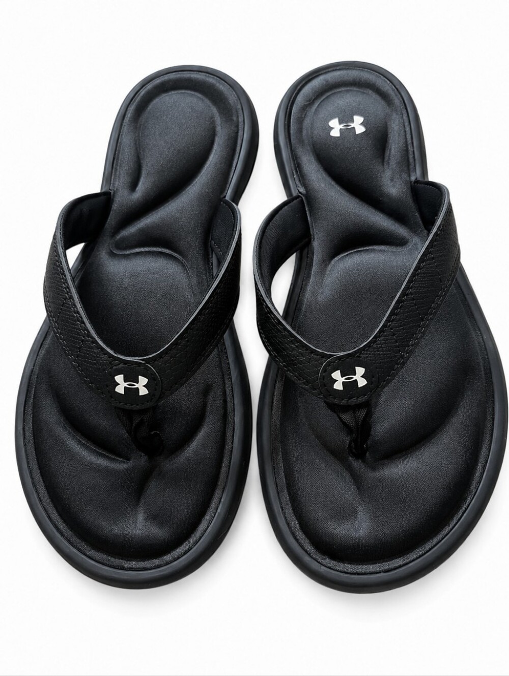 Under Armour Women's Black Comfort Flip Flops Sandals Size 6 Cushioned Thong